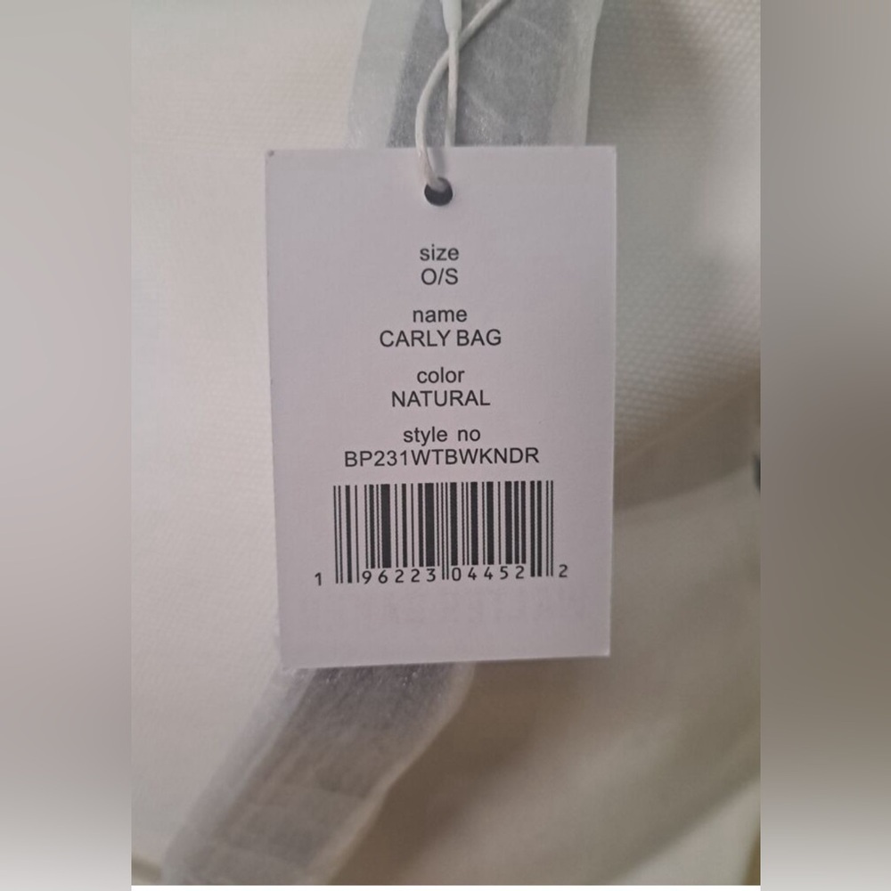Walter Baker Carly Day Tripper Tote Bag NWT - Picture 10 of 12